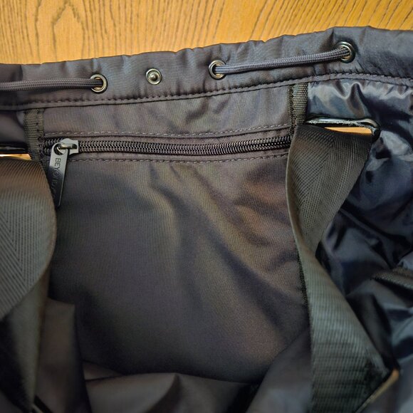 NWT Convertible Backpack - Picture 6 of 7